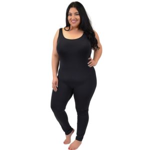 17. Home wearing leggings for plus size women