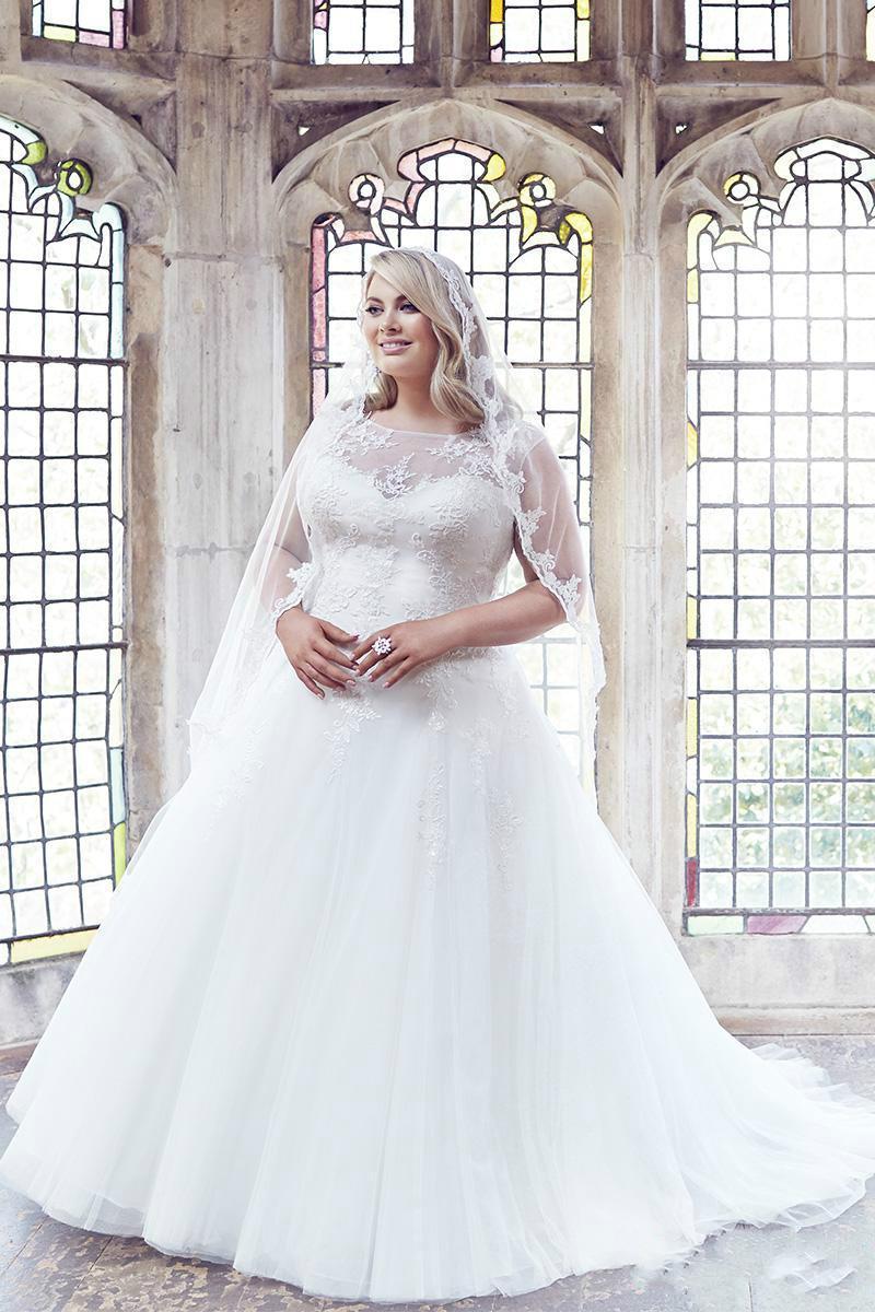 Top Plus Size Women In Wedding Dresses  Check it out now 