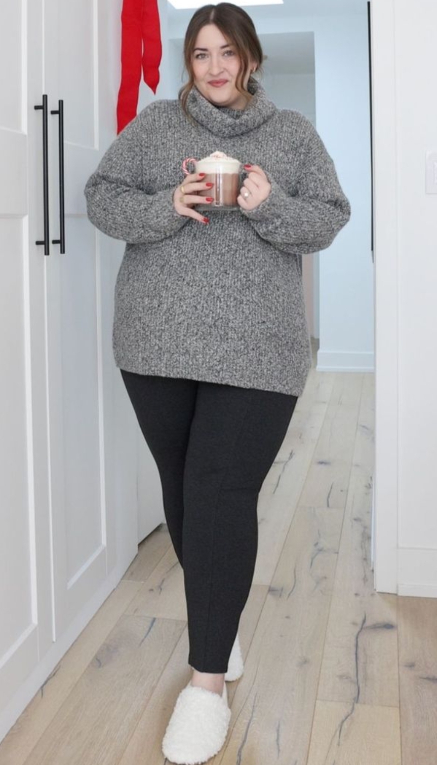 how plus size women can wear leggings