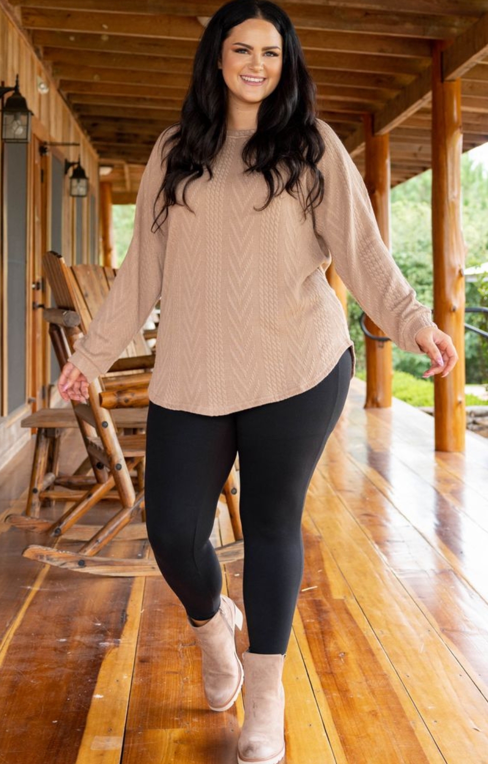 how to wear leggings with big thighs