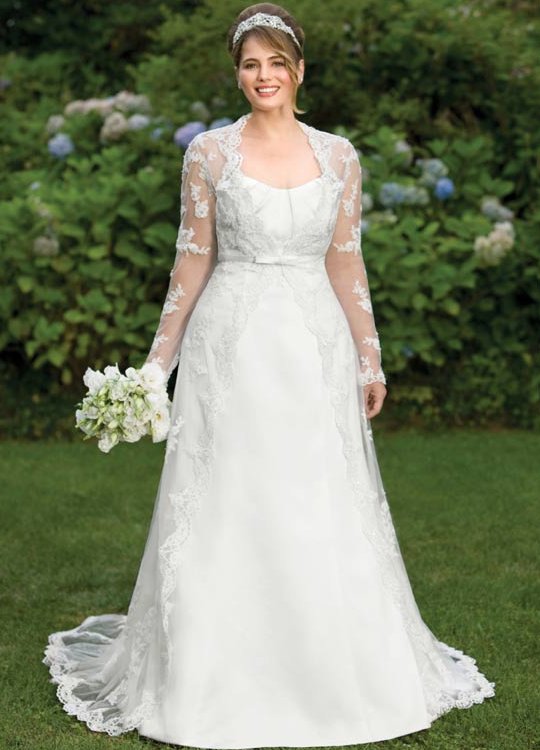 34.Cute Wedding dresses for older brides over