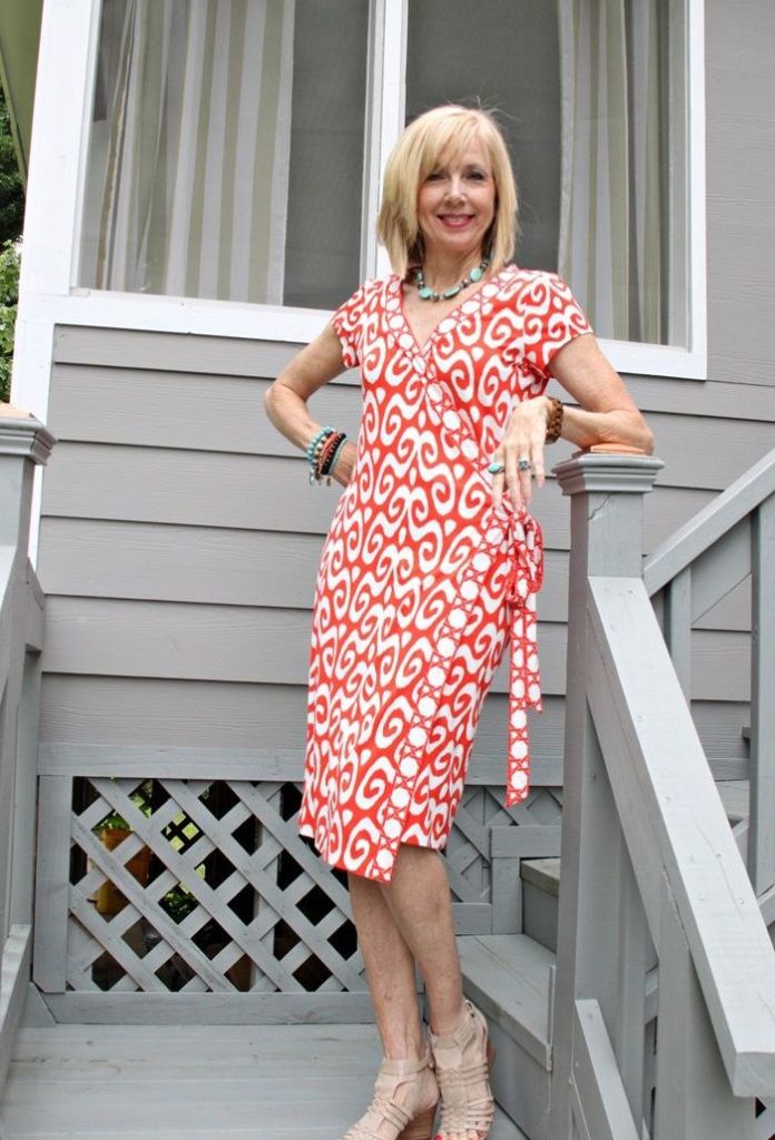50 Cool Summer Dresses for Women Over 50 - Plus Size Women Fashion