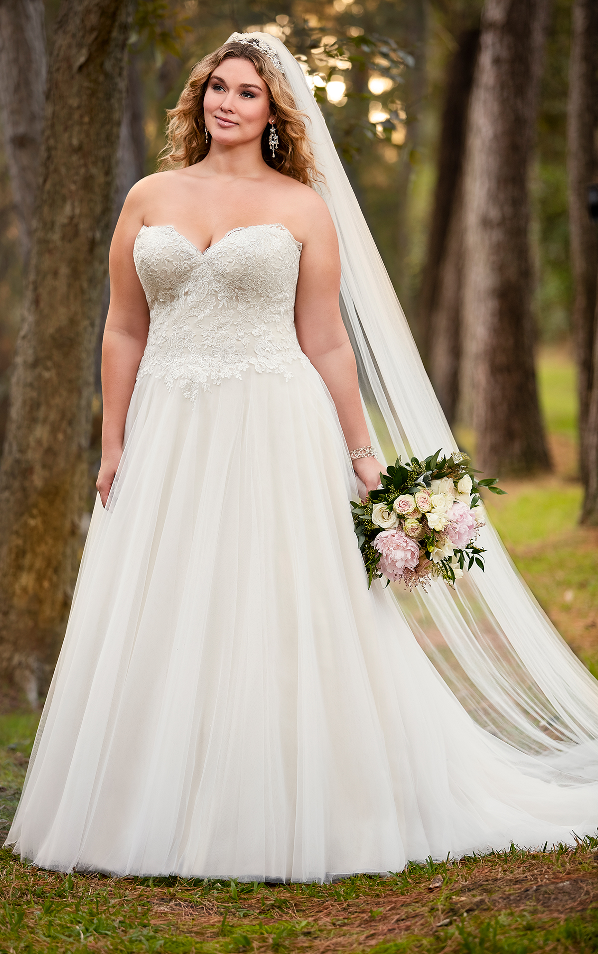 40 Stylish Wedding Dresses For Plus Size Women 2022 Plus Size Women Fashion