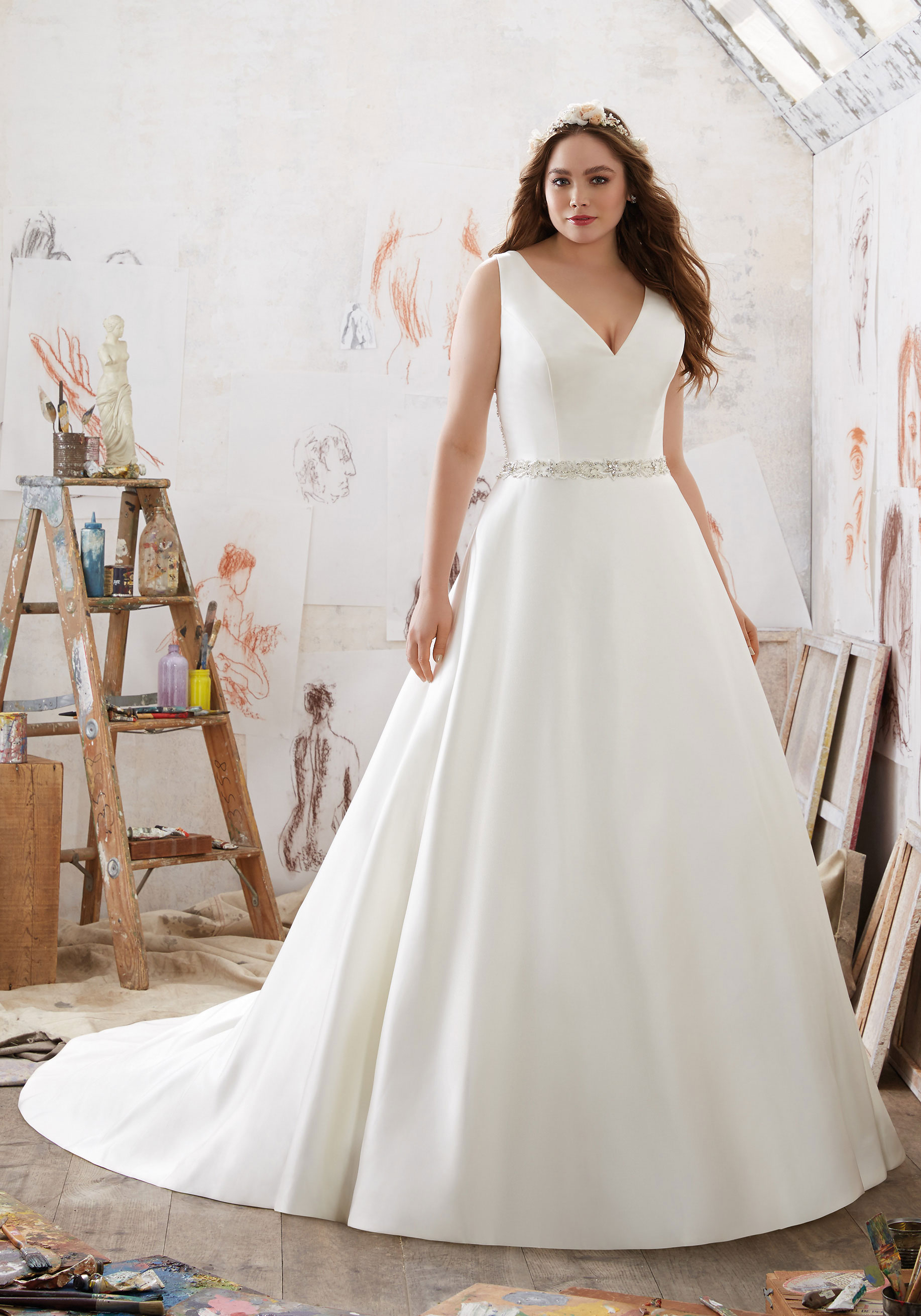 22. Plus Size Wedding Dresses With Sleeves 