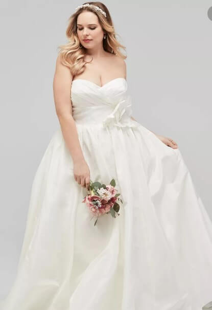 Wedding Dress For Chubby Bride