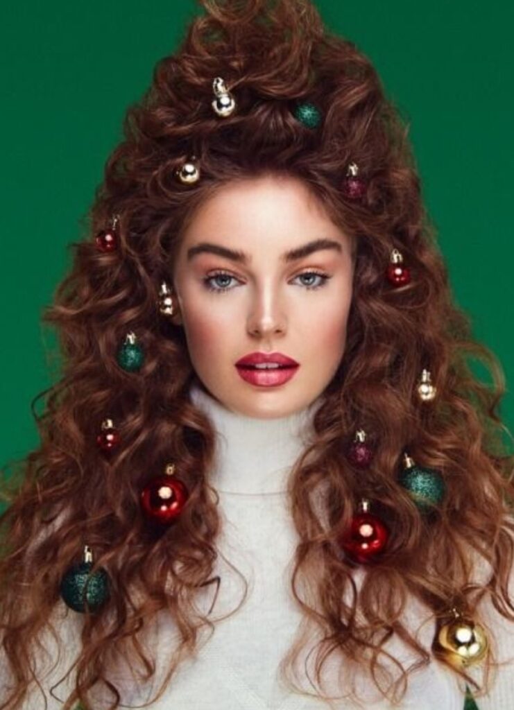 55 Cool Christmas Hairstyles 2024 Plus Size Women Fashion