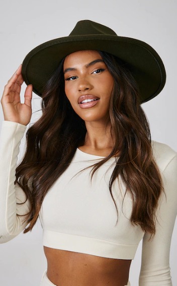 Hats That Are Perfect For Women With Big Heads