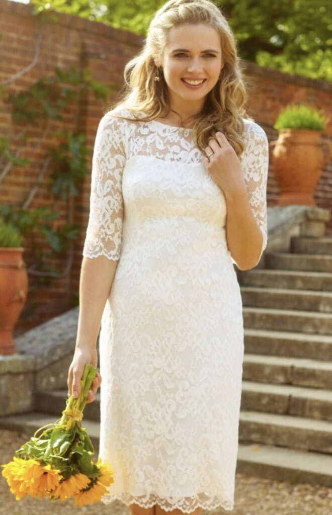 20 Perfect Beach Wedding Dresses for Second Marriage Over 40 - Plus ...