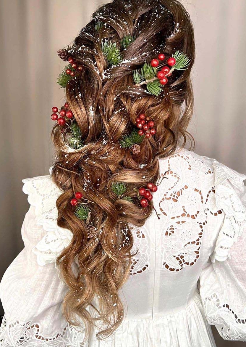 Beautiful Christmas Hairstyles 2023