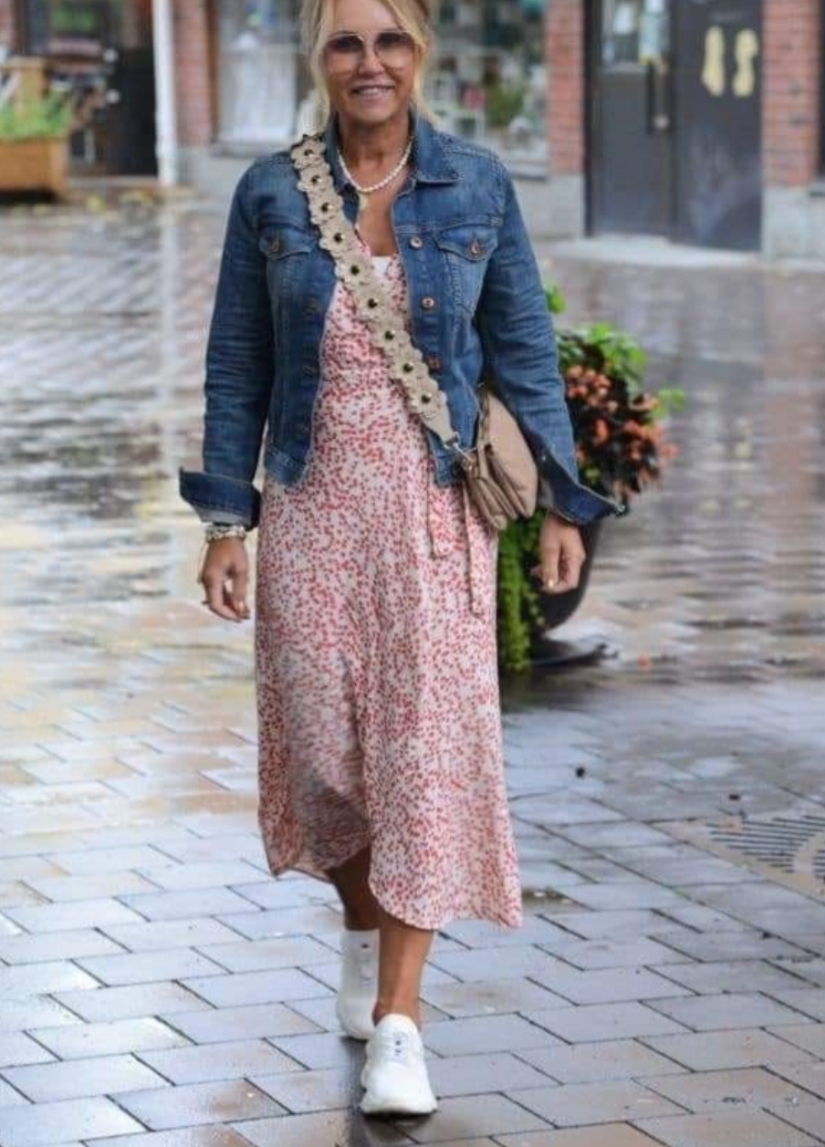 Best Clothes For 80 Year Old Women