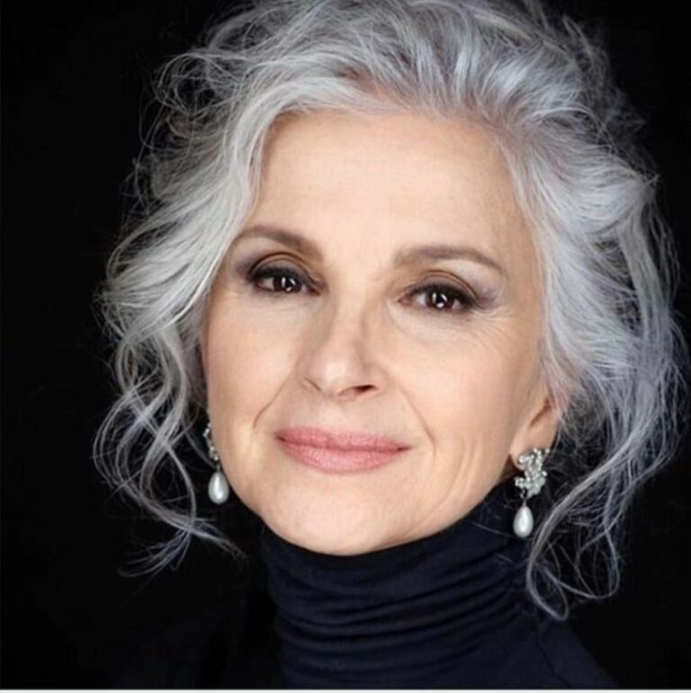 Best Makeup for 60 & 65 years Old Women Plus Size Women Fashion