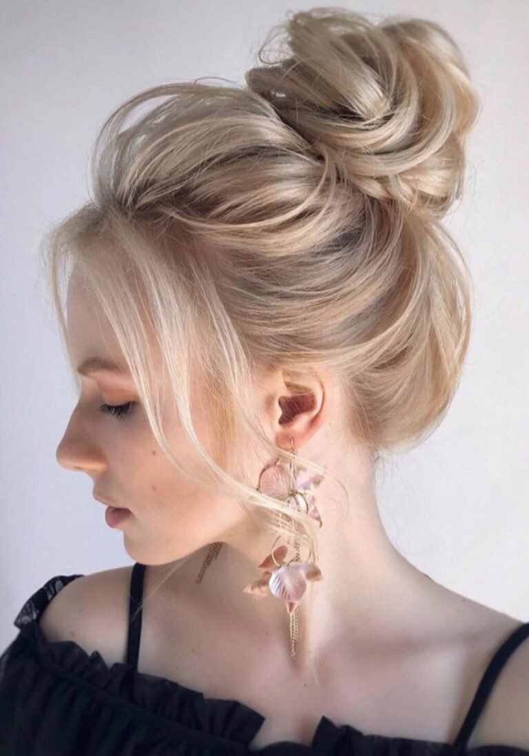 60 Easy New Year's Eve Hairstyles 2026 - Plus Size Women Fashion