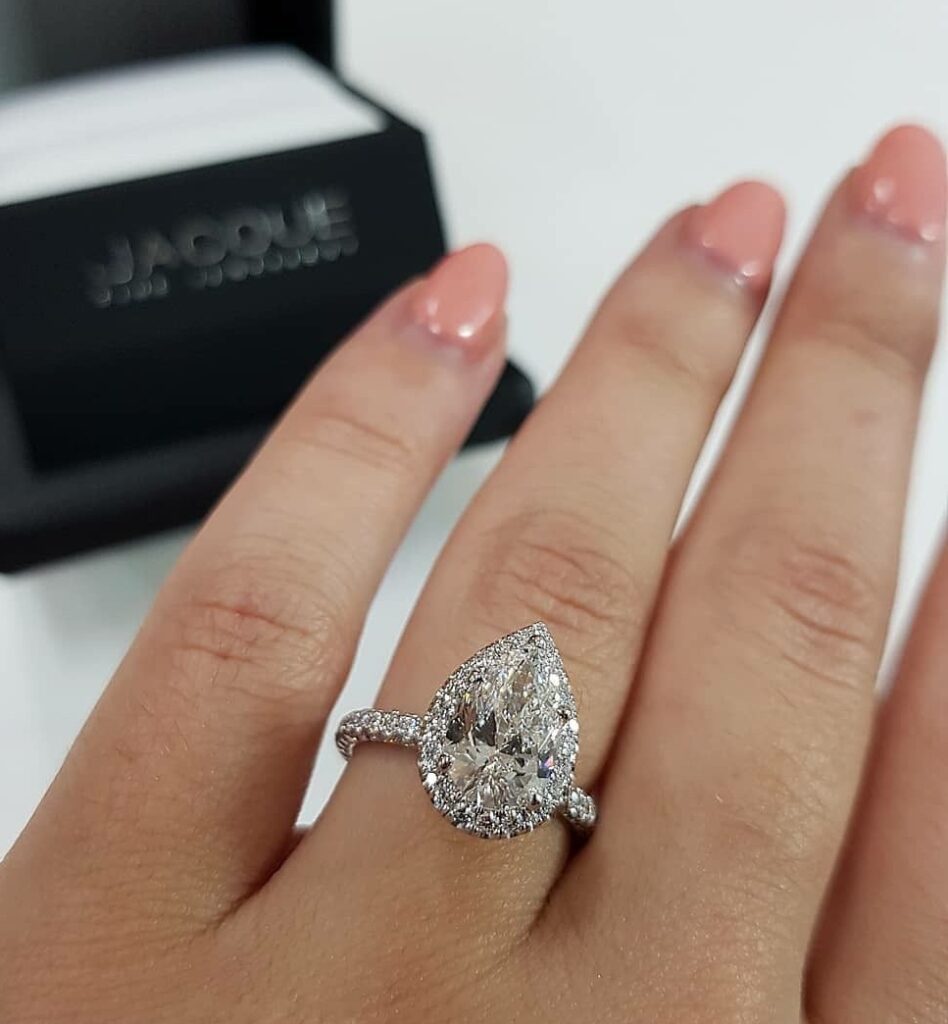 Stunning Diamond Rings 948x1024 