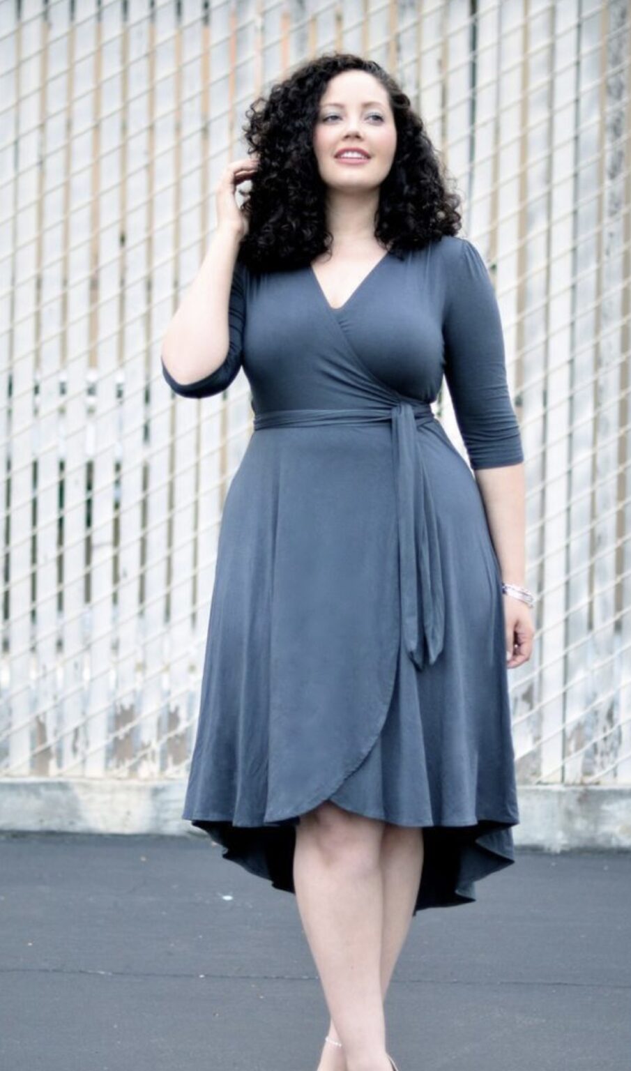 Attractive Dresses For Big Tummy And Hips Plus Size Women Fashion