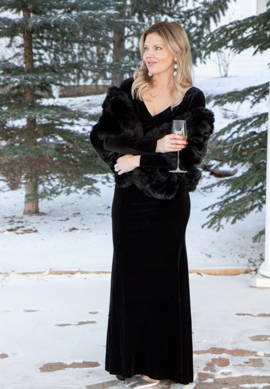 Winter Formal Dresses 2024 1066x1536 
